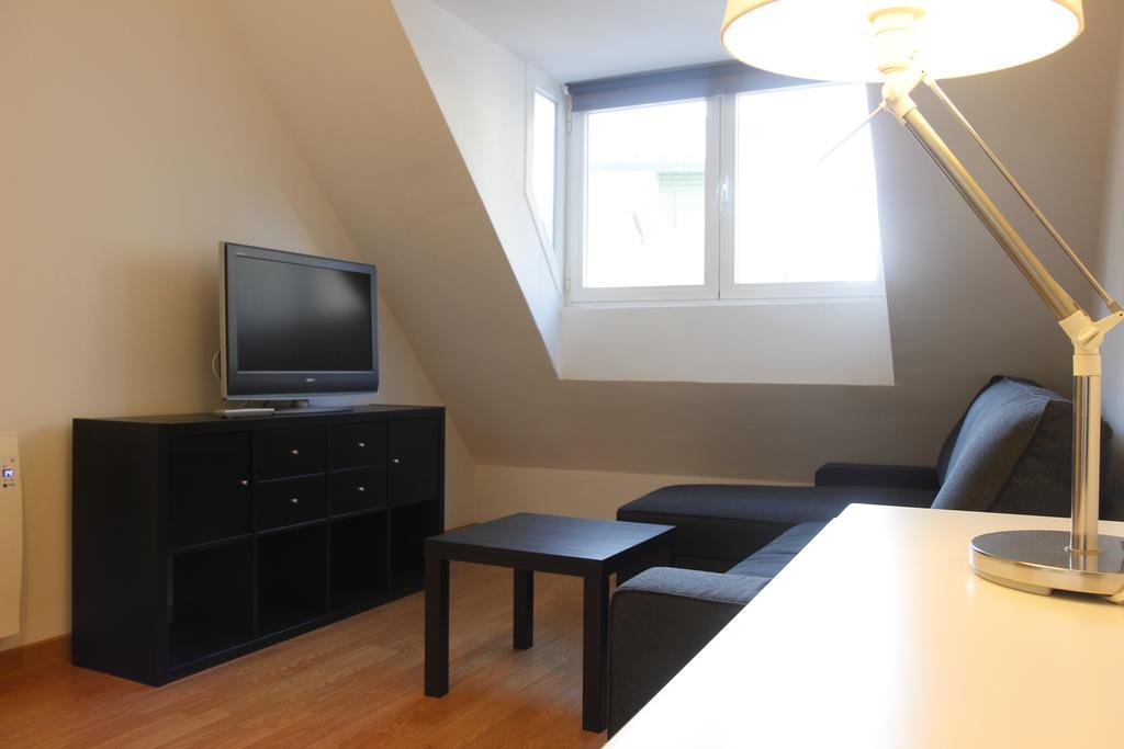 Apartamentos Habitat Zona Media Monachil Buitenkant foto