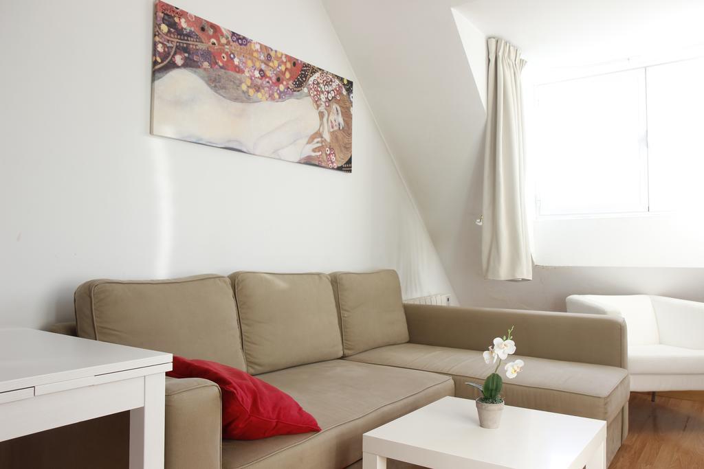 Apartamentos Habitat Zona Media Monachil Buitenkant foto