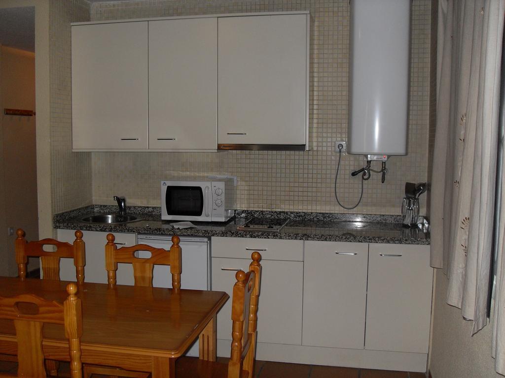 Apartamentos Habitat Zona Media Monachil Kamer foto