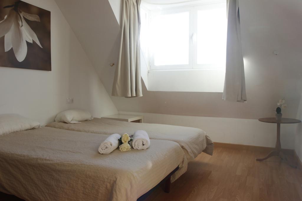 Apartamentos Habitat Zona Media Monachil Buitenkant foto